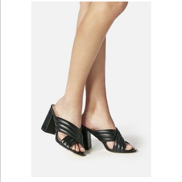 JustFab Shoes - ✨ JustFab l Peonie Heeled Mule